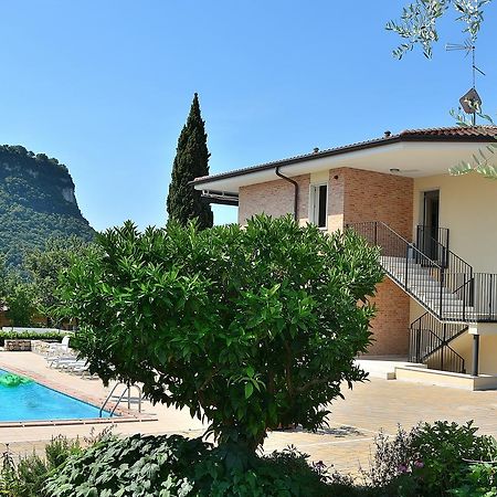 Vila Ca Gardesana With Pool Exteriér fotografie