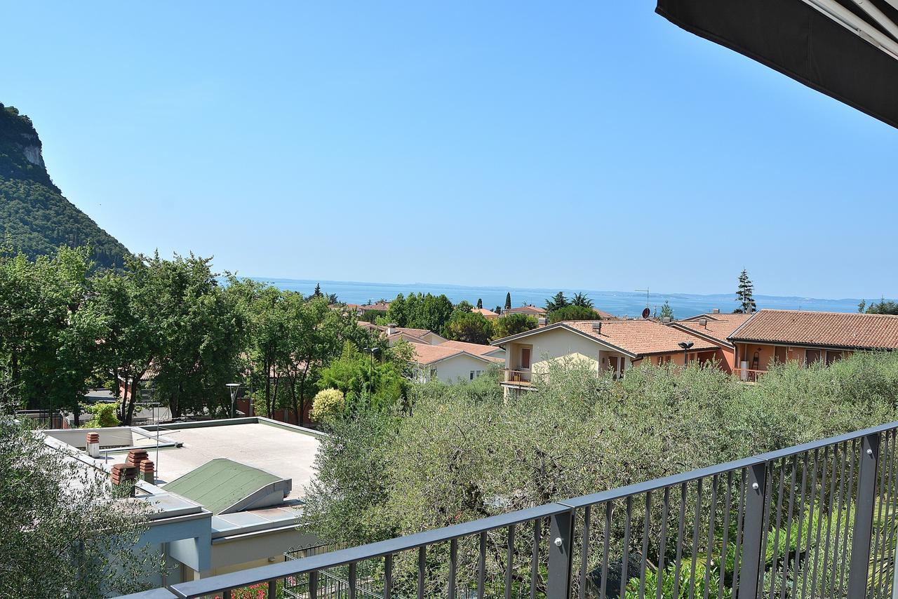 Vila Ca Gardesana With Pool Exteriér fotografie